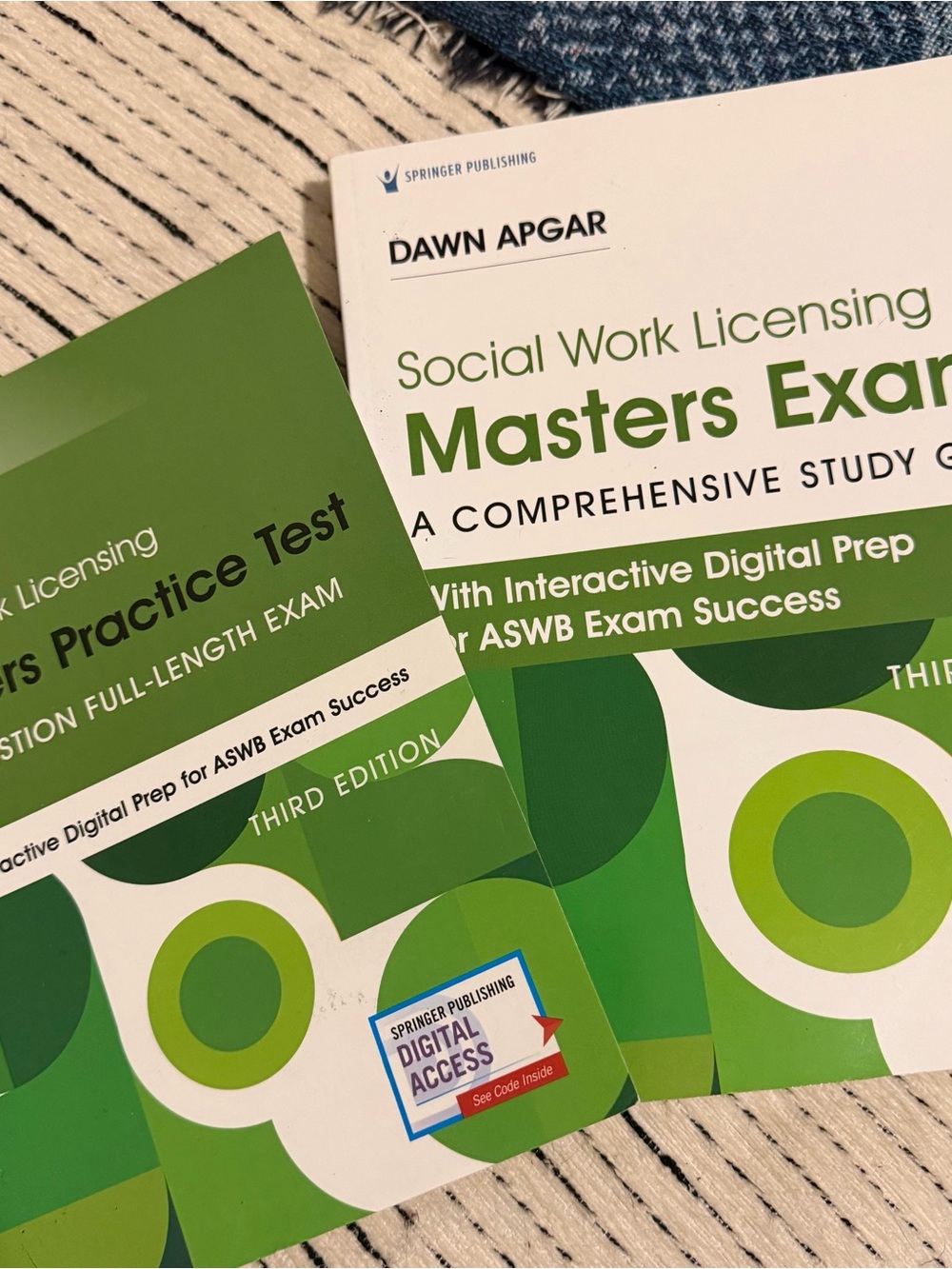 Social Work Licensing Masters Exam Prep Book - Green